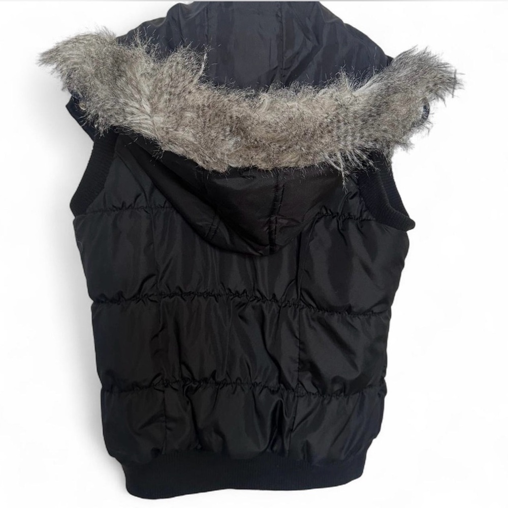 VTG Ashley Black Puffer Vest-Small-Faux Fur Hoodie-Streetwear Y2K Grunge - Picture 2 of 9